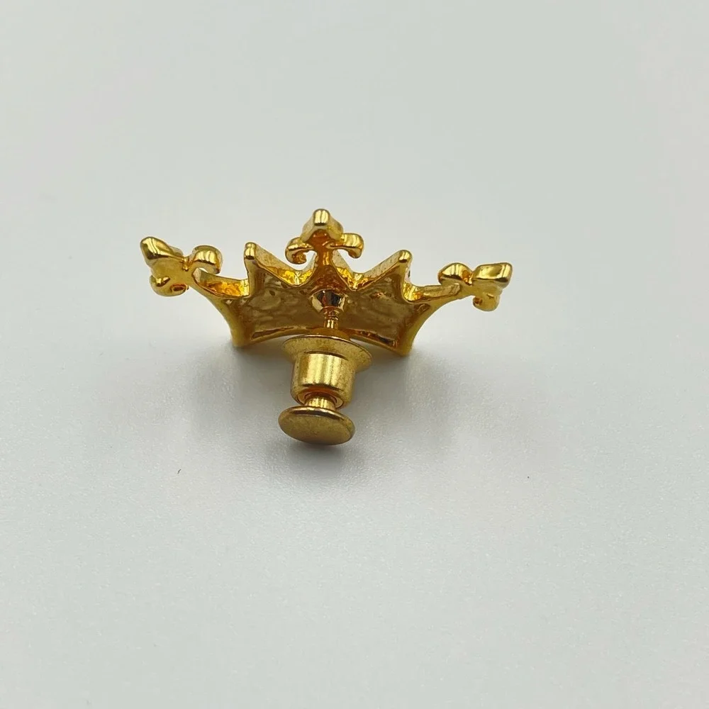 Vintage Modern Gold Tone Crown Lapel Pin Brooch Single Purple Stone‎ Statement